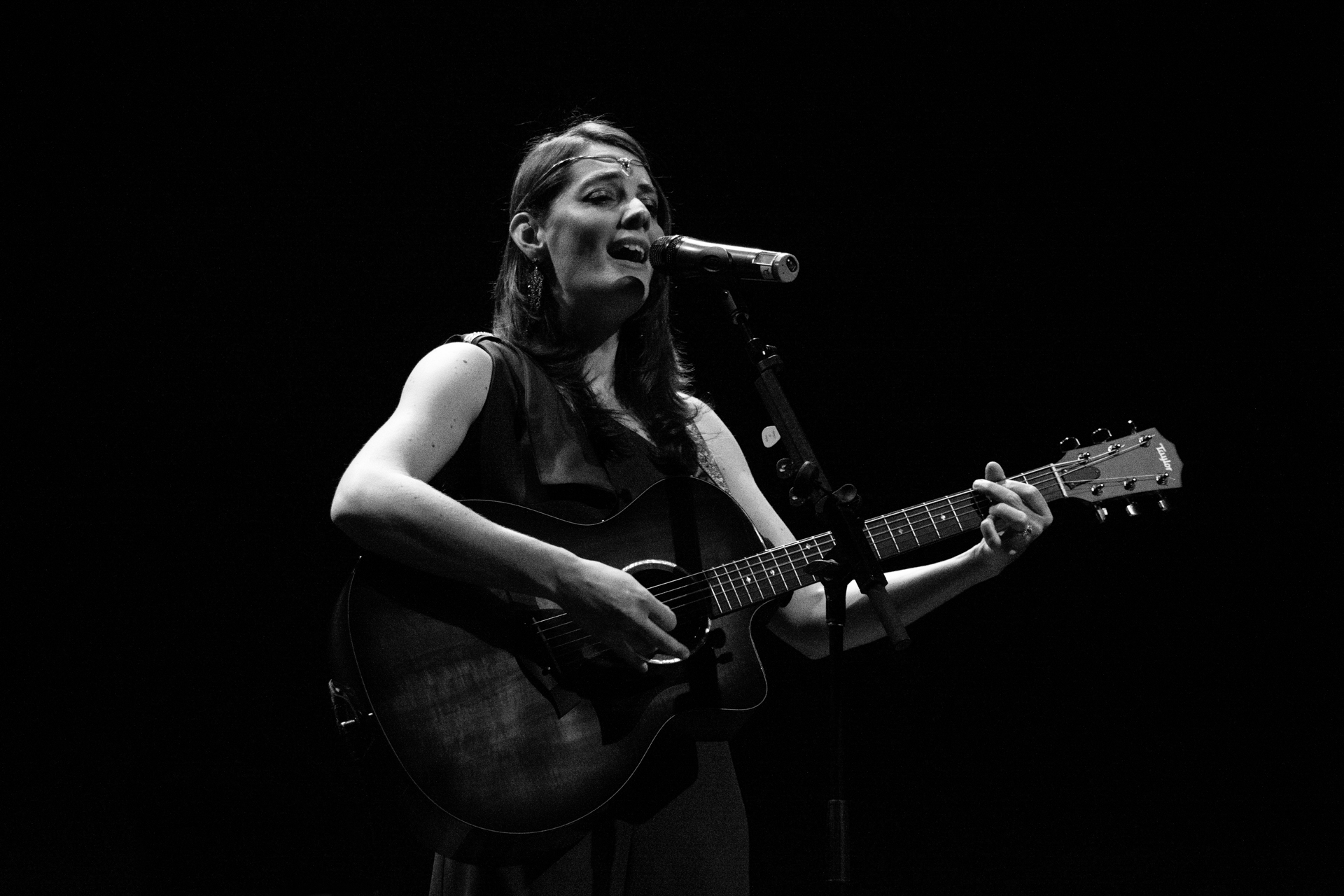 Jackie Kopco playing guitar